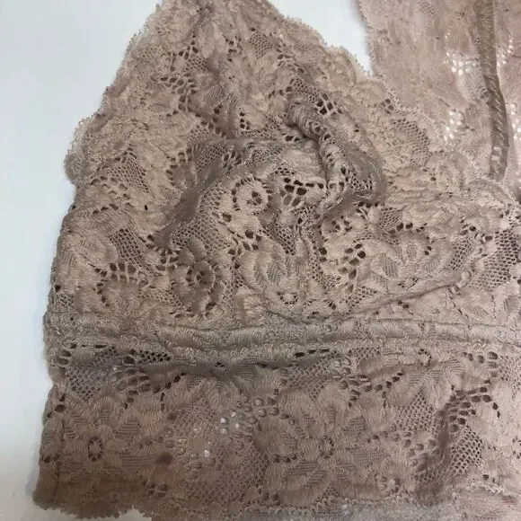 Jenni blush pink lace bralette size small - Picture 3 of 6
